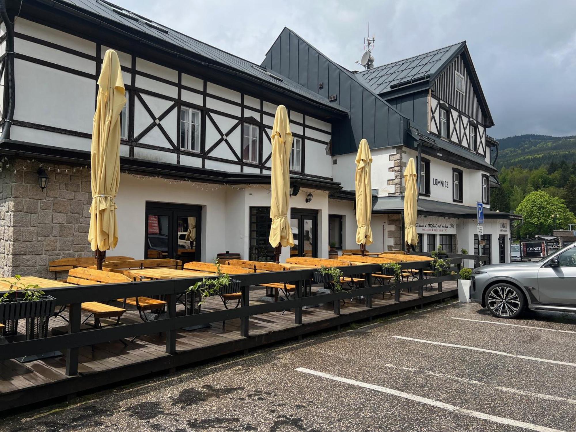 Hotel Lomnice Špindlerŭv Mlýn Ngoại thất bức ảnh